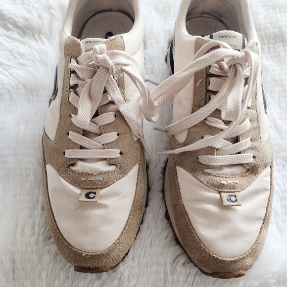 Coach Runner Sneakers in Chalk & Midnight Navy - Picture 4 of 9